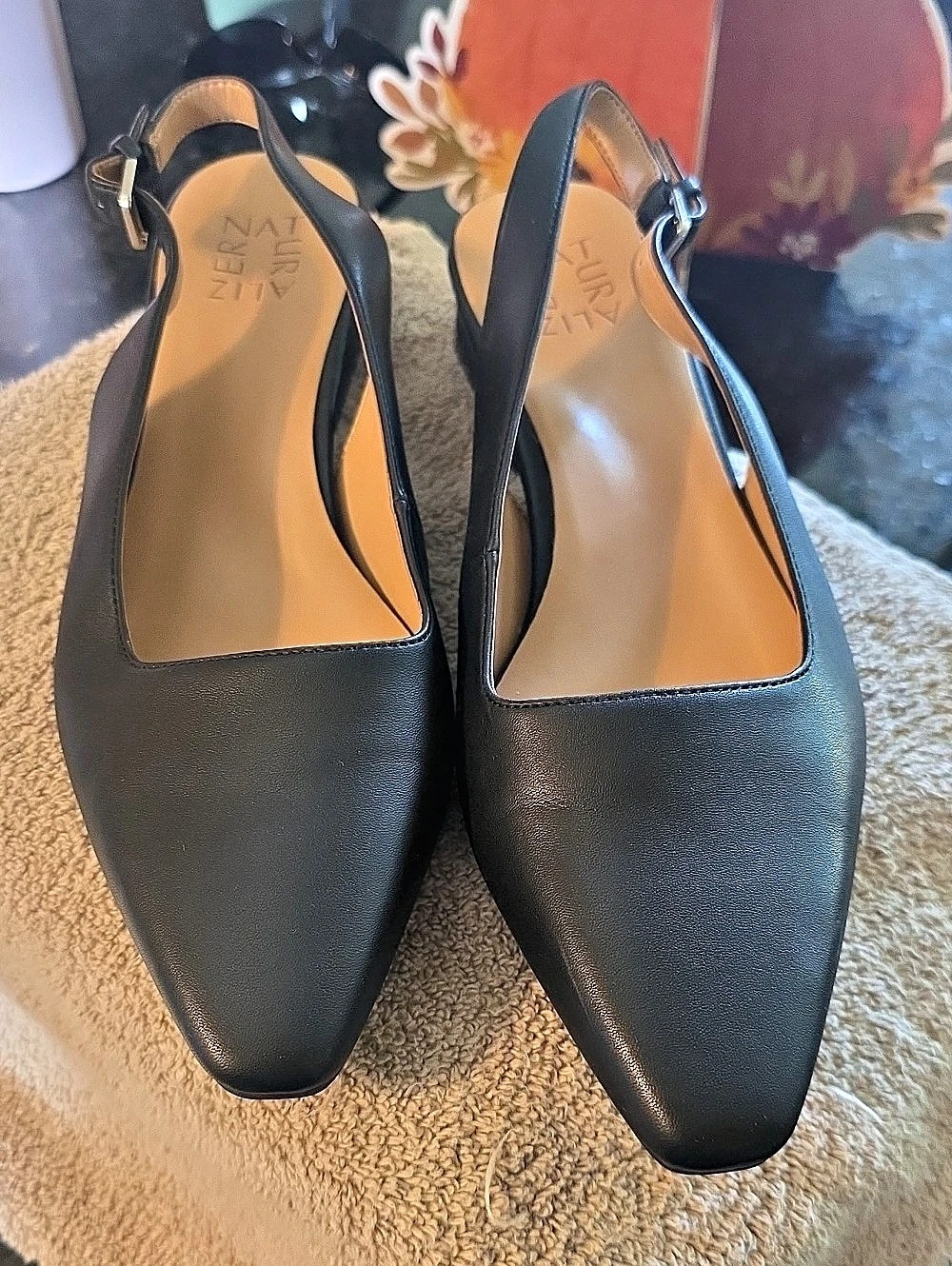 Naturalizer Harper Block Heel Square Toe Slingback Pump Black